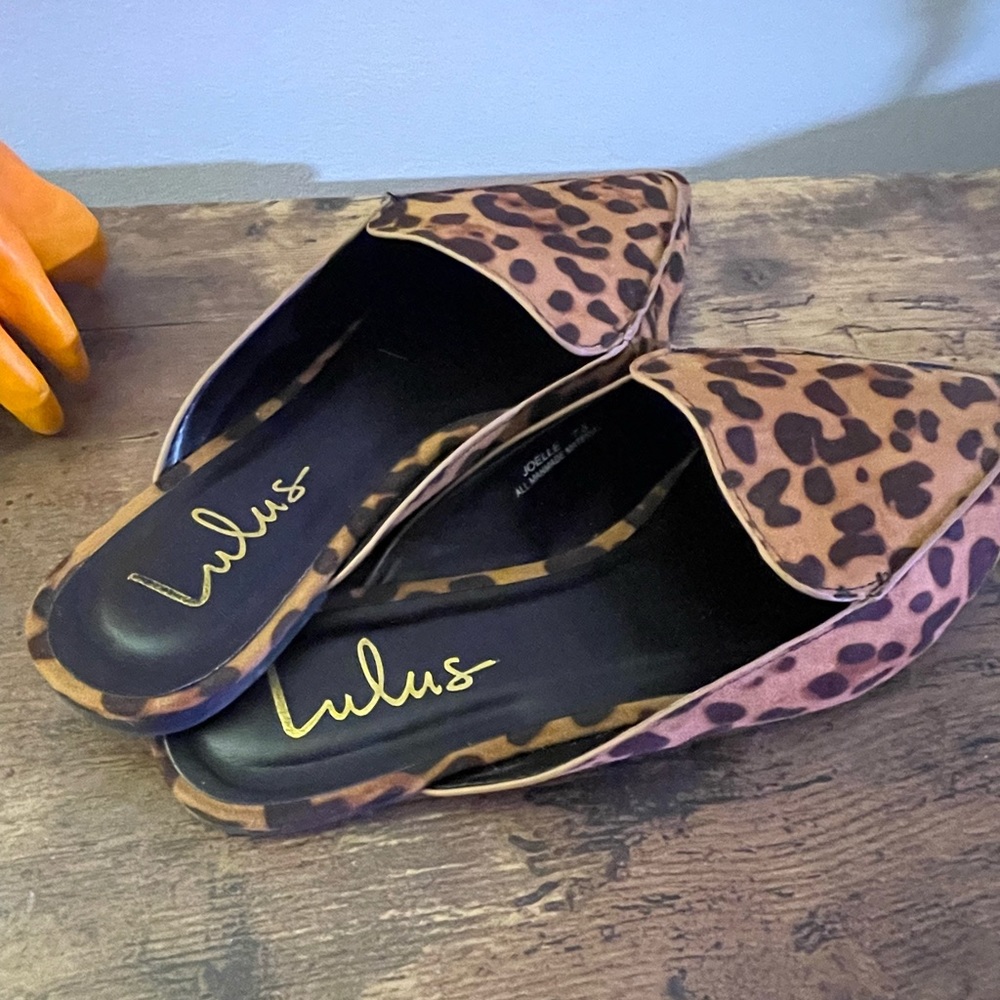 Lulus Cheetah Print Slides / Flats - image 3